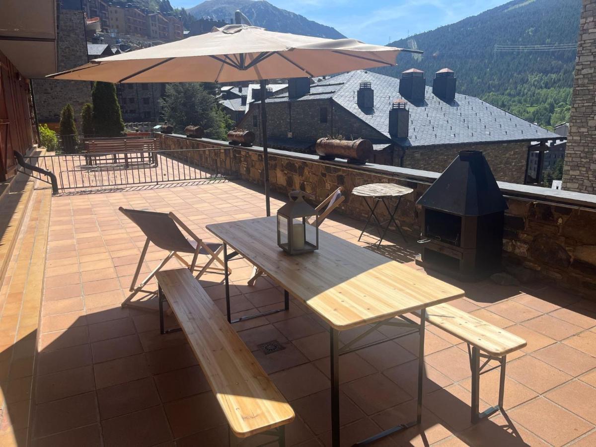 Una Terraza Con Encanto El Tarter Esterno foto